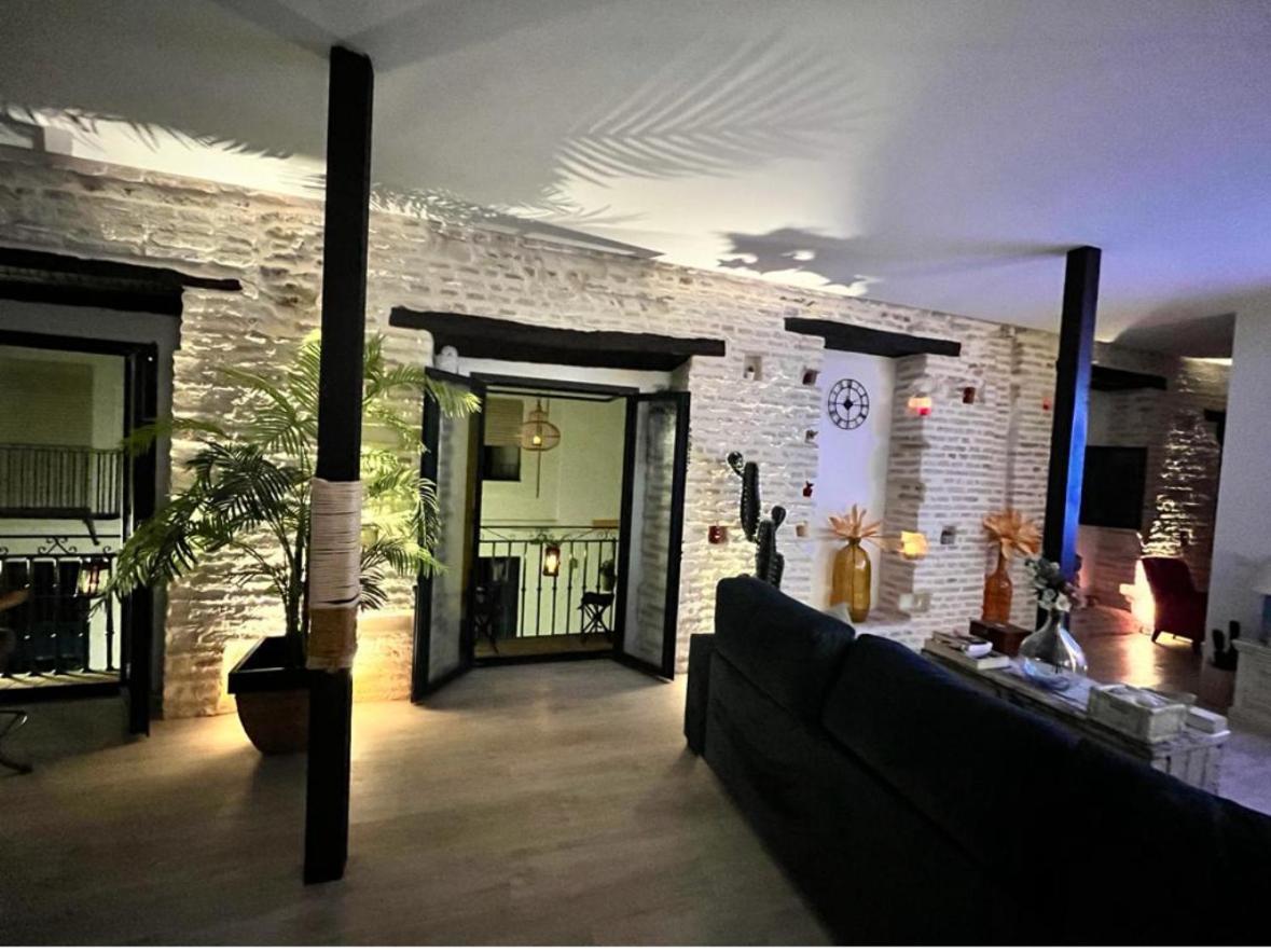 Casa Duque Compartida Familiar 2- Habitacion Bano Propio Siviglia Esterno foto