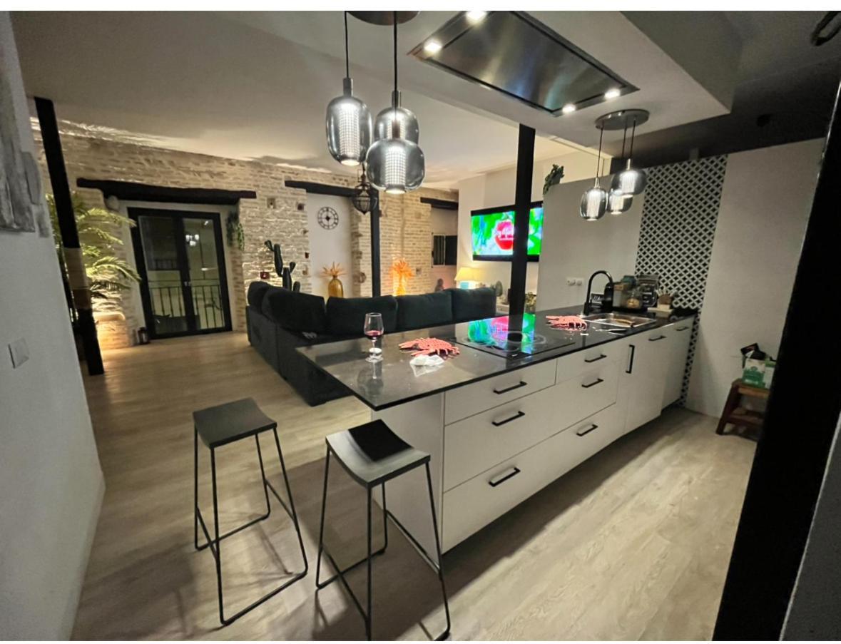 Casa Duque Compartida Familiar 2- Habitacion Bano Propio Siviglia Esterno foto