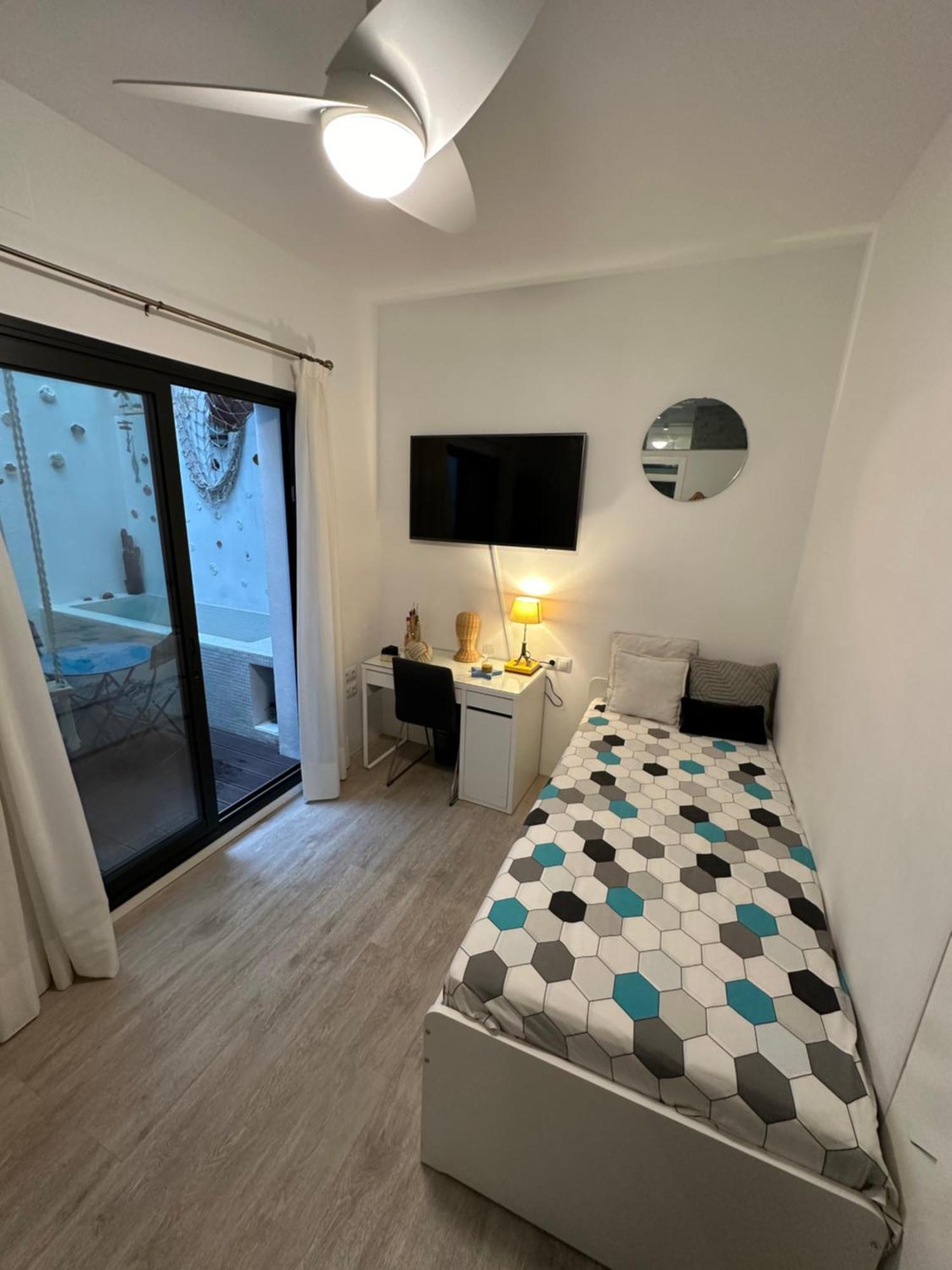 Casa Duque Compartida Familiar 2- Habitacion Bano Propio Siviglia Esterno foto