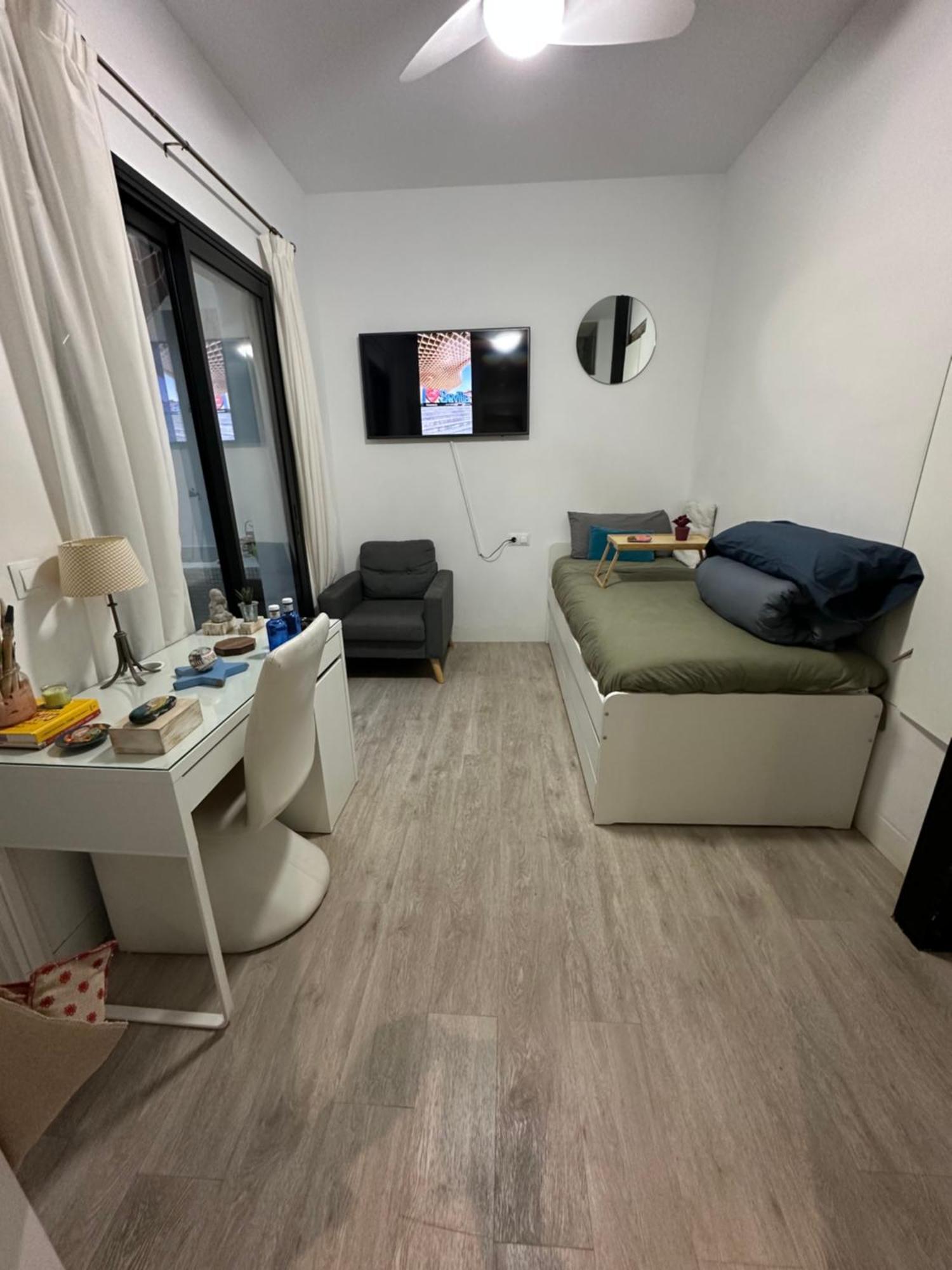 Casa Duque Compartida Familiar 2- Habitacion Bano Propio Siviglia Esterno foto